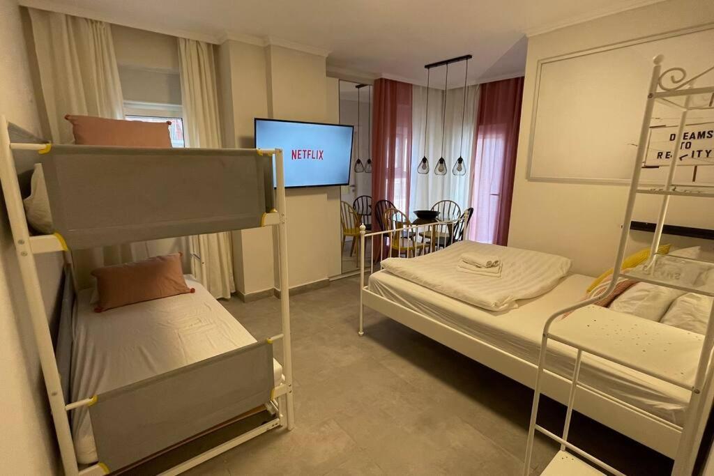 ירושלים Gabriel Apartments - Jaffa Street By The Market מראה חיצוני תמונה