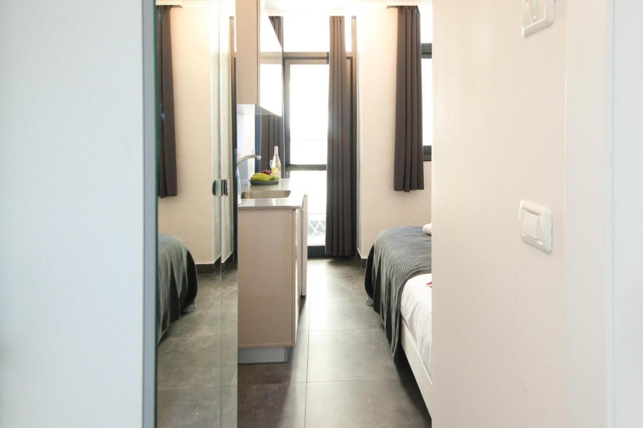 ירושלים Gabriel Apartments - Jaffa Street By The Market מראה חיצוני תמונה