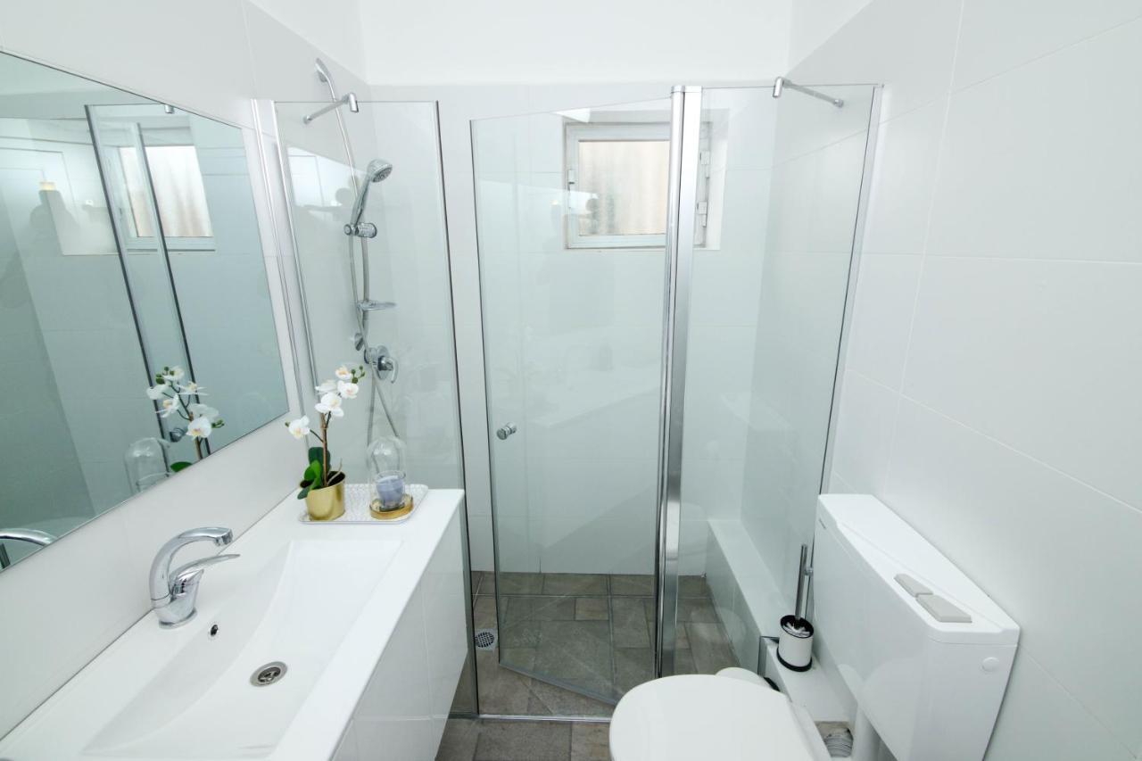 ירושלים Gabriel Apartments - Jaffa Street By The Market מראה חיצוני תמונה