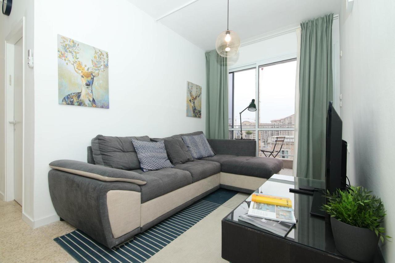 ירושלים Gabriel Apartments - Jaffa Street By The Market מראה חיצוני תמונה