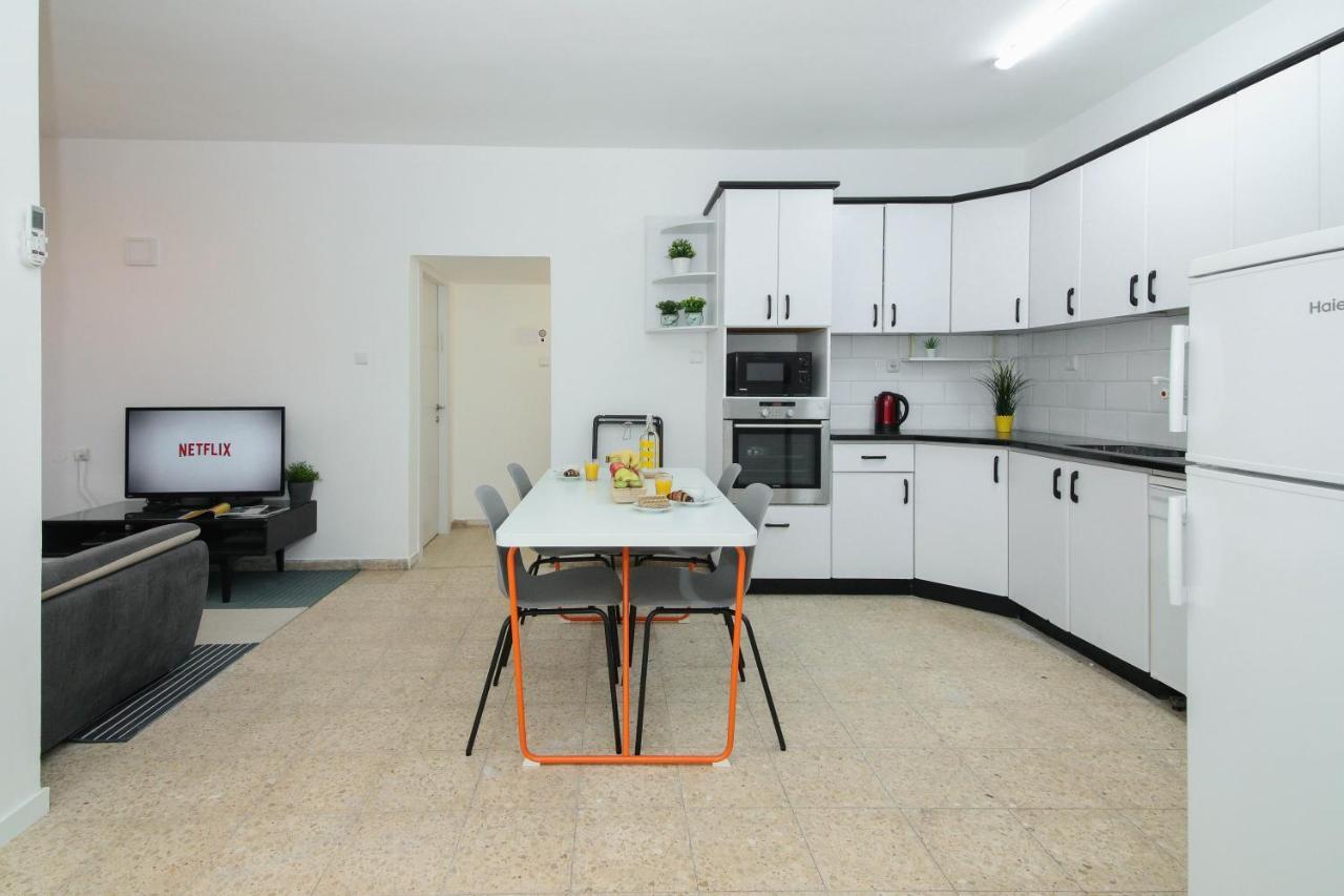 ירושלים Gabriel Apartments - Jaffa Street By The Market מראה חיצוני תמונה
